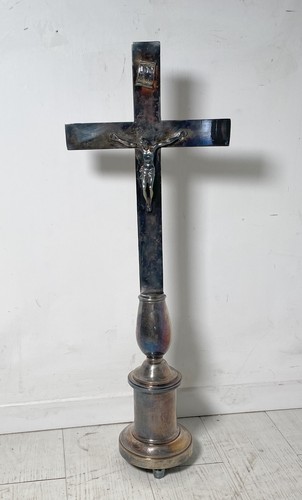 Gesu cristo crocifisso altare - gesu',