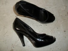 SCARPE I BLUES GRUPPO MAX MARA ORIGINALI  N. 37  IN VERA PELLE DI VERNICE 