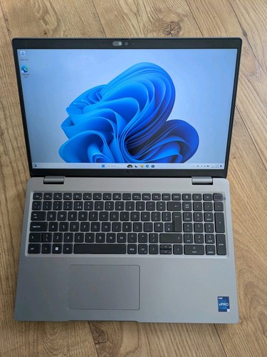 Dell latitude 5540 1345u - latitude, i5