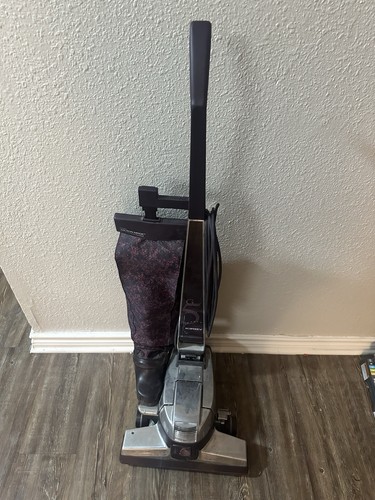 Kirby vacuum loaded - vacuum, with