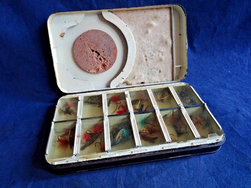 Una buona scatola vintage - una,