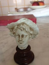  SCULTURA IN CERAMICA  TESTA SCUGNIZZO NAPOLETANO  BASE LEGNO MARCHIATA GEORGE