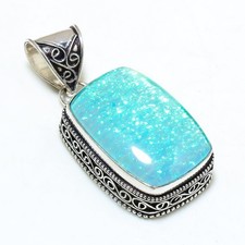 Ciondolo gioiello etnico fatto