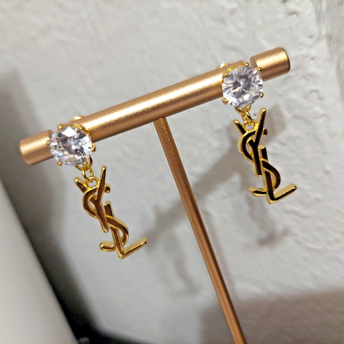 Auth yves saint laurent ysl - auth.,