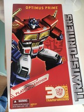 robot TRANSFORMERS masterpiece