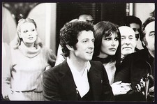 FOTO GIGANTE ORIGINALE MEMO REMIGI CLAUDIA MORI A MODO MIO TRASMISSIONE TV 1977