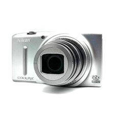 Nikon Coolpix S9500 fotocamera
