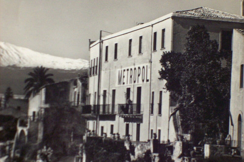1954 taormina hotel - 1954, metropol