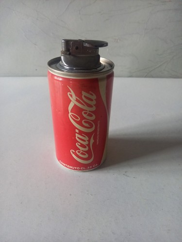 Coca cola accendino - cola, tavolo