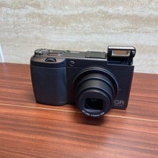Fotocamera digitale RICOH GR