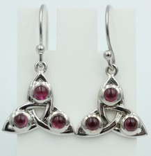 0,96 Carati Granato Cabochon