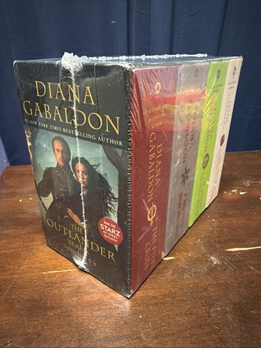 Outlander volumes 4 book - volumes, (4-book