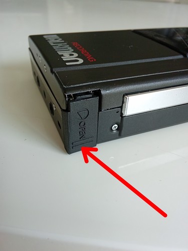 Battery cover for - for, walkman