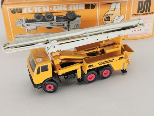 Conrad 3080 43ème man - 1/43ème,