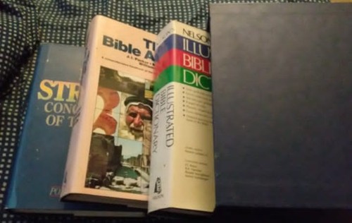 Nelson bible box set - bible,
