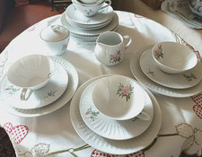 SERVIZIO DA TE IN PORCELLANA