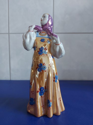 Statua porcellana dulevo - statua,