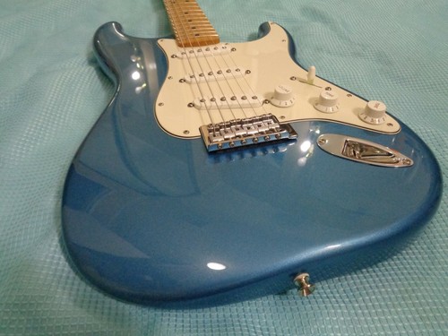 2008 fender standard - 2008,