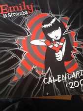 EMILY LA STRAMBA CALENDARIO 2004