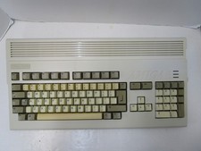 AMIGA 1200 COMPUTER COMMODORE