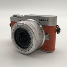 Panasonic LUMIX DC-GF9