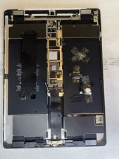 iPad Pro 12.9" A1652 (2015) 1