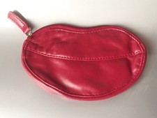 AVON  BEAUTY CASE