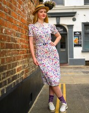 Abito midi con cintura