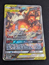 Reshiram & Charizard GX (shiny