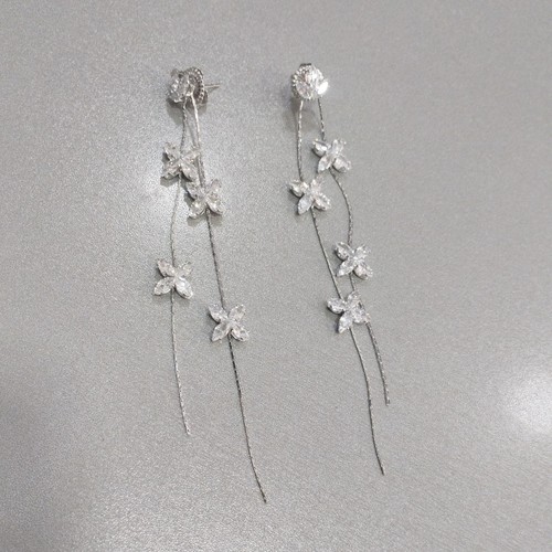 V594 orecchini acciaio lunghi - v594,