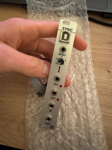 Modulo eurorack malekko - modulo, sync