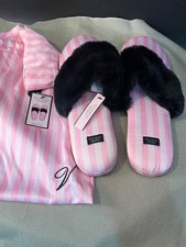 Ciabatta raso a righe nera