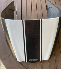 Capot De Selle Diavel Carbone