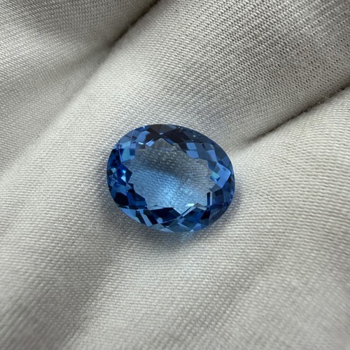 Topazio blu svizzero