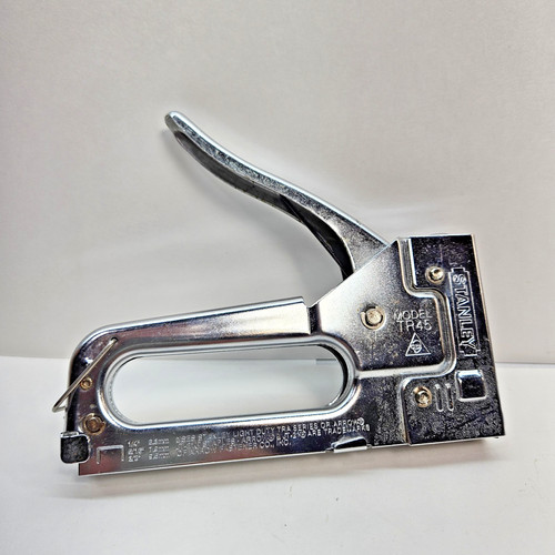 Cucitrice artigianale leggera