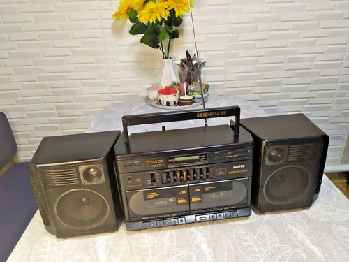 Vintage sanyo mw235let boombox - vintage,