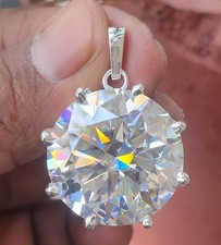 ENORME E RARO ciondolo