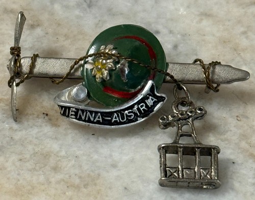 Spilla souvenir vintage