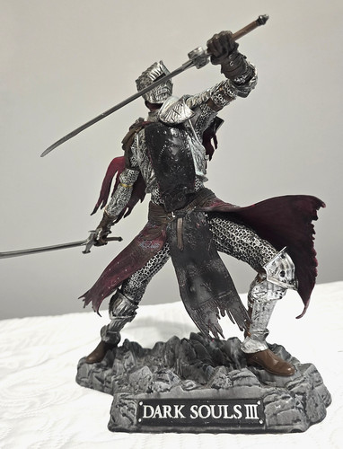 Statua cavaliere rosso - statua,