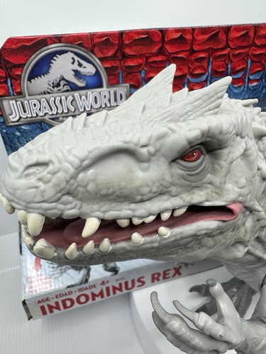 Hasbro jurassic world - hasbro,