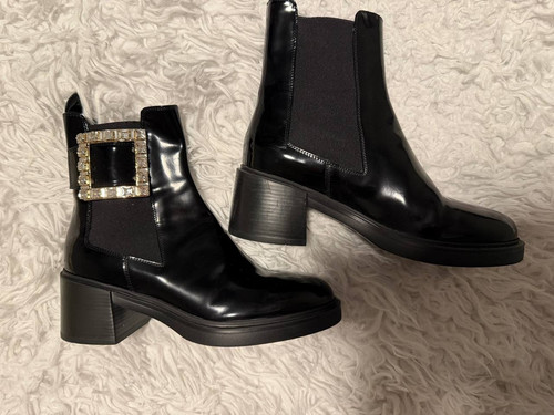 Roger vivier viv - roger,