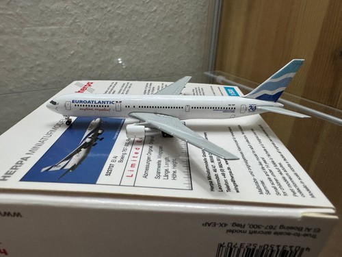 Herpa wings 500 - herpa, custom