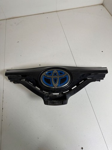 Toyota 2018 emblema - c-hr, i