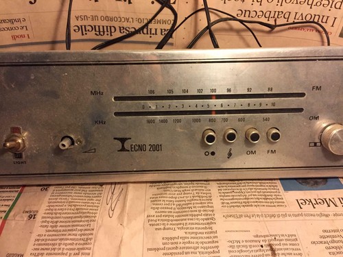 Radio ricevitore testaletto-