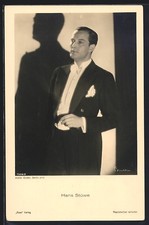 Attore Hans Stüwe in frack