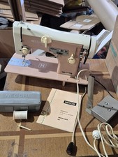 Macchina da cucire vintage