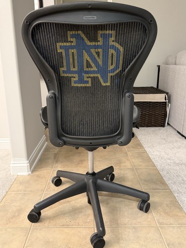 Notre dame herman miller aeron - miller,