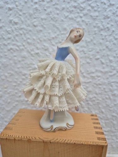 Statua porcellana ballerina - in,