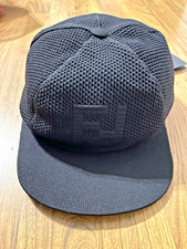 New fendi logo hat knitted - new,