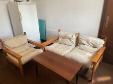 SALOTTINO IN LEGNO MASSELLO E STOFFA, SMONTABILE + TAVOLINO IN LEGNO MASSELLO